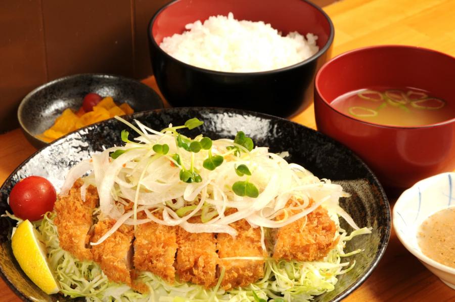 塩ねぎロースかつ定食